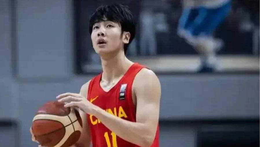 国青男篮暴露了差距、展现了潜力(国青队男篮)